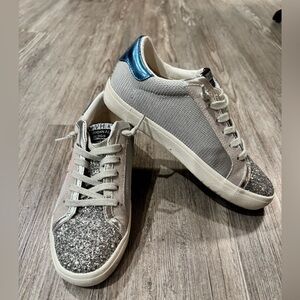 Vintage Havana Gray and Silver Sneakers